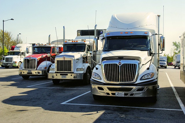 commercial trucking insurance